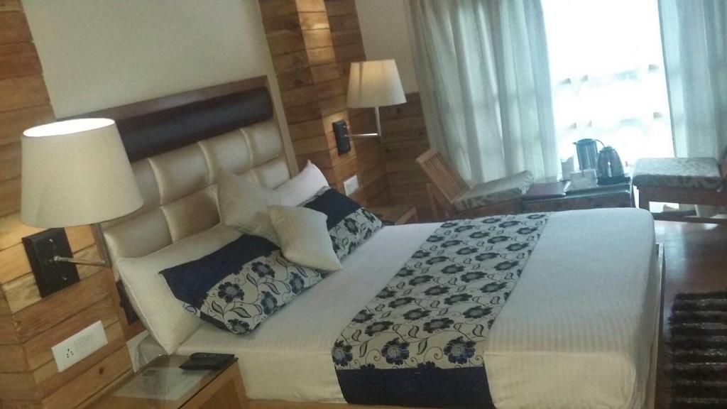 Swiss Wood Hotel Manāli Eksteriør bilde